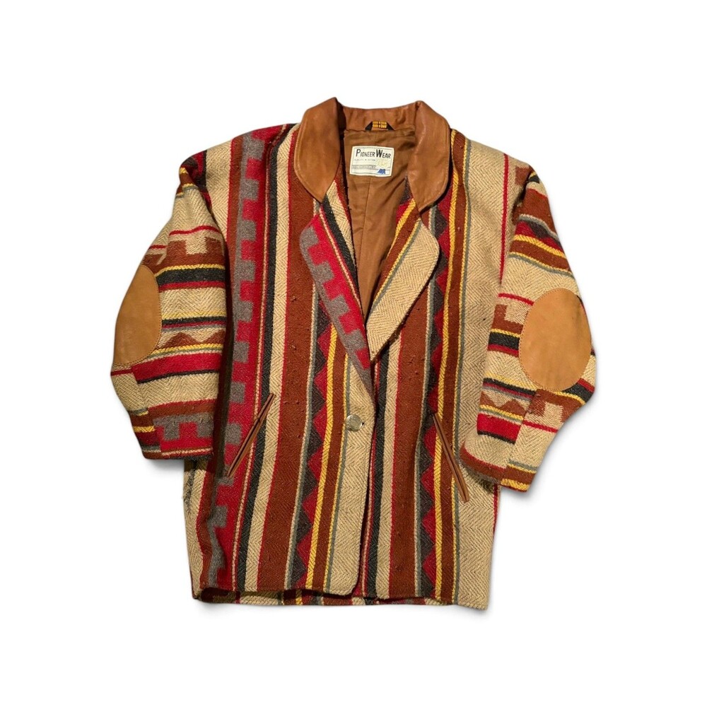 Vintage Pioneer Wear Aztec Native Print Wool Blend Womens Coat Jacket